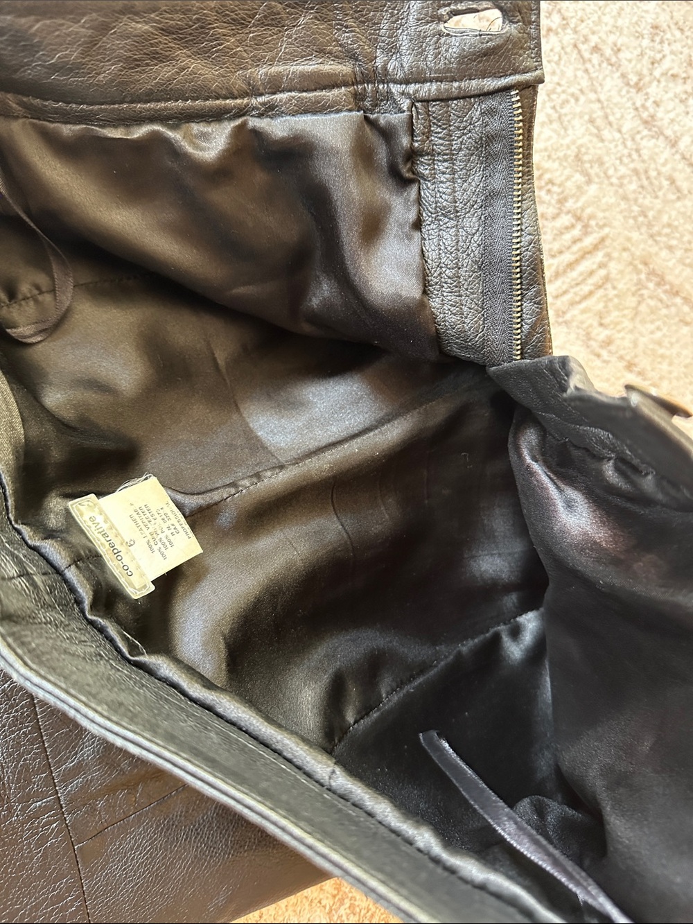 Vintage Co-operative 100% Leather Straight Leg Pants Size 6 Black Lined - Picture 16 of 17
